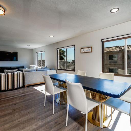 Homestay Suites - Studios&Spas Moreno Valley Exterior foto